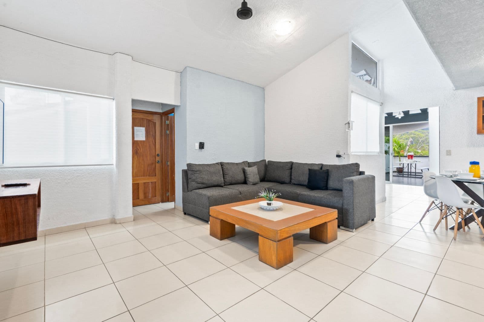 Penthouse Aralias · 3 recámaras con terraza y alberca privada